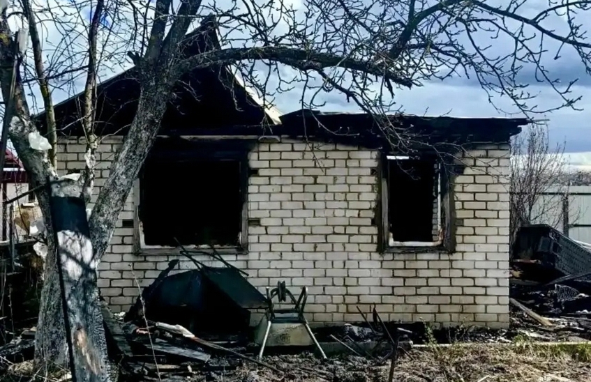 Садовый дом сгорел в Сарове 1 мая